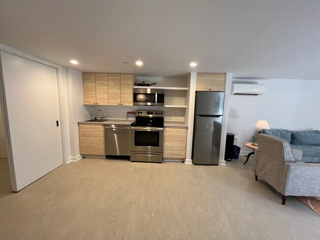 Foto del edificio - 503 Quincy St NW