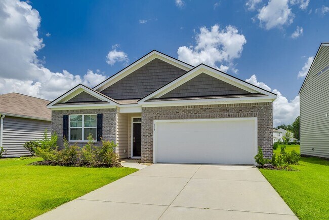 Foto del edificio - Stylish 4-Bed 2 Bath Ranch Home with Moder...