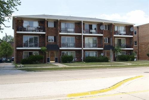Primary Photo - 10608-10610 S Central Ave