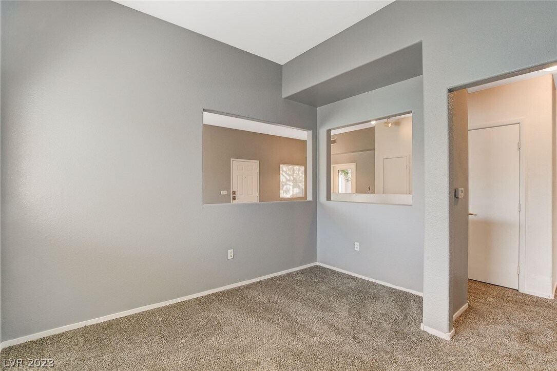 10245 S Maryland Pkwy Unit 2200, Las Vegas, NV 89183 Condo for Rent
