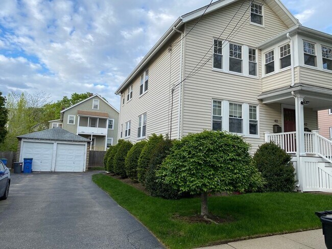 Foto del edificio - 42 Drew Rd