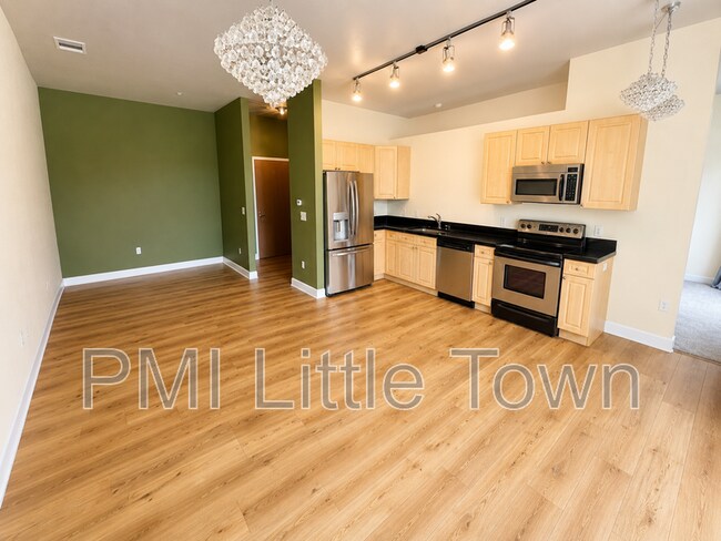 Foto del edificio - 5677 S Park Pl