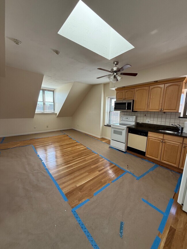 Foto del edificio - 683 Tremont St