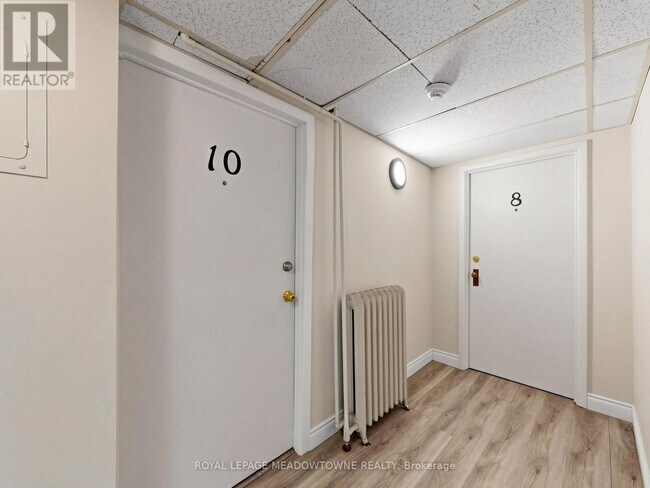 Photo du bâtiment - 70 Mill St