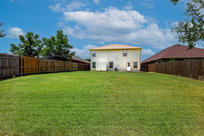 Foto del edificio - 5946 Harbor Glen Dr