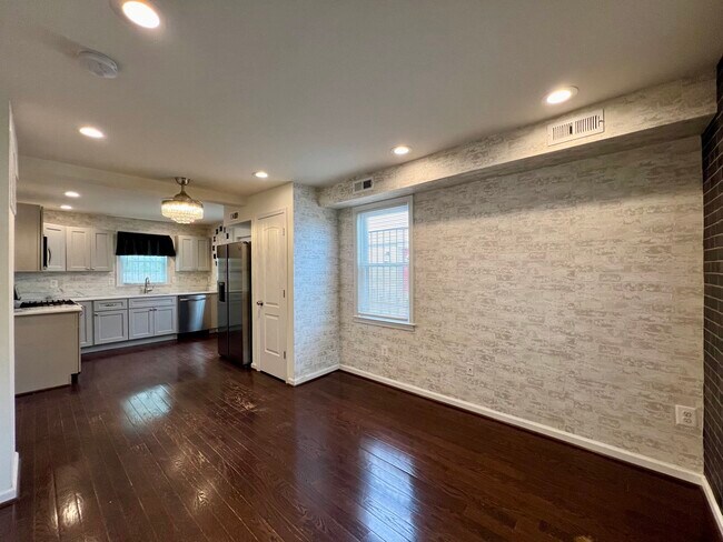 Foto del edificio - 5149 Sheriff Rd NE