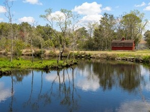 Building Photo - 632 Gap Creek Dr