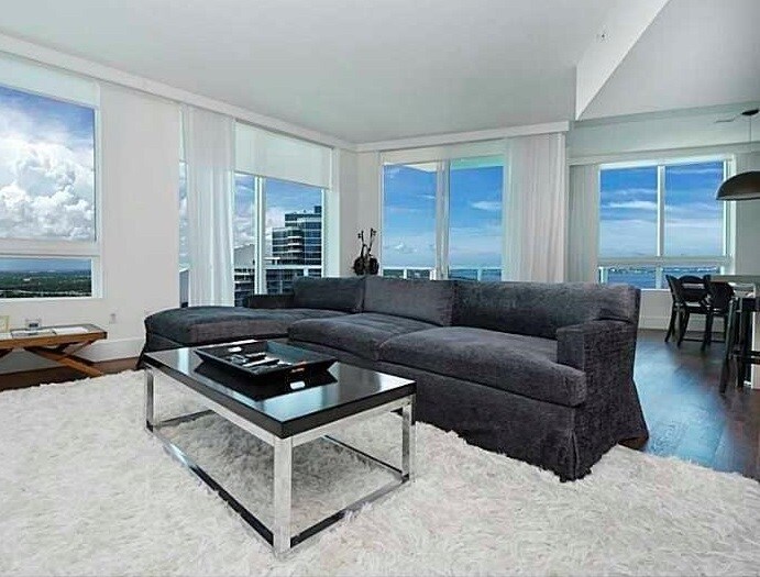 Foto principal - 1900 N Bayshore Dr