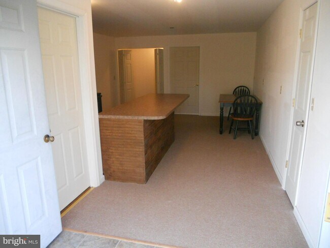 Building Photo - 11200 Bear Woods Pl
