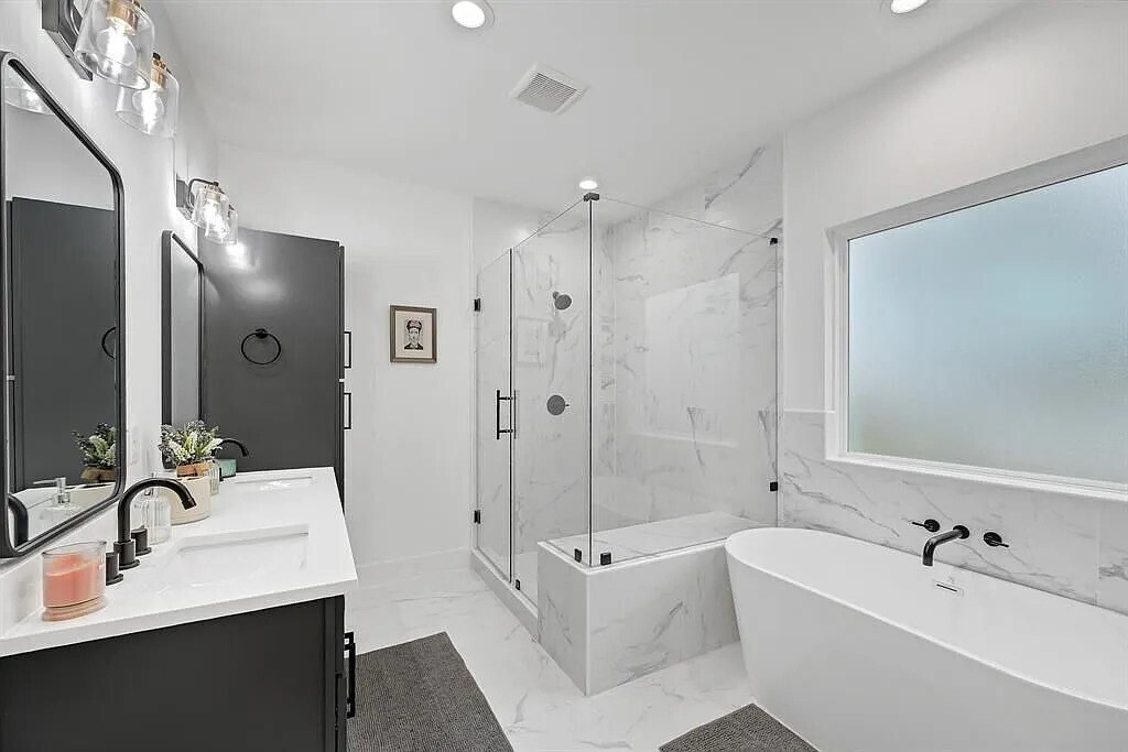 Foto del edificio - 6814 Burkett St.