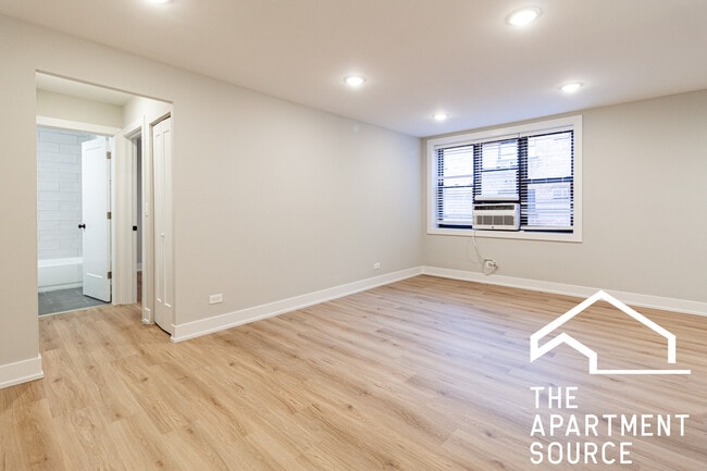 Building Photo - 540 W Aldine Ave