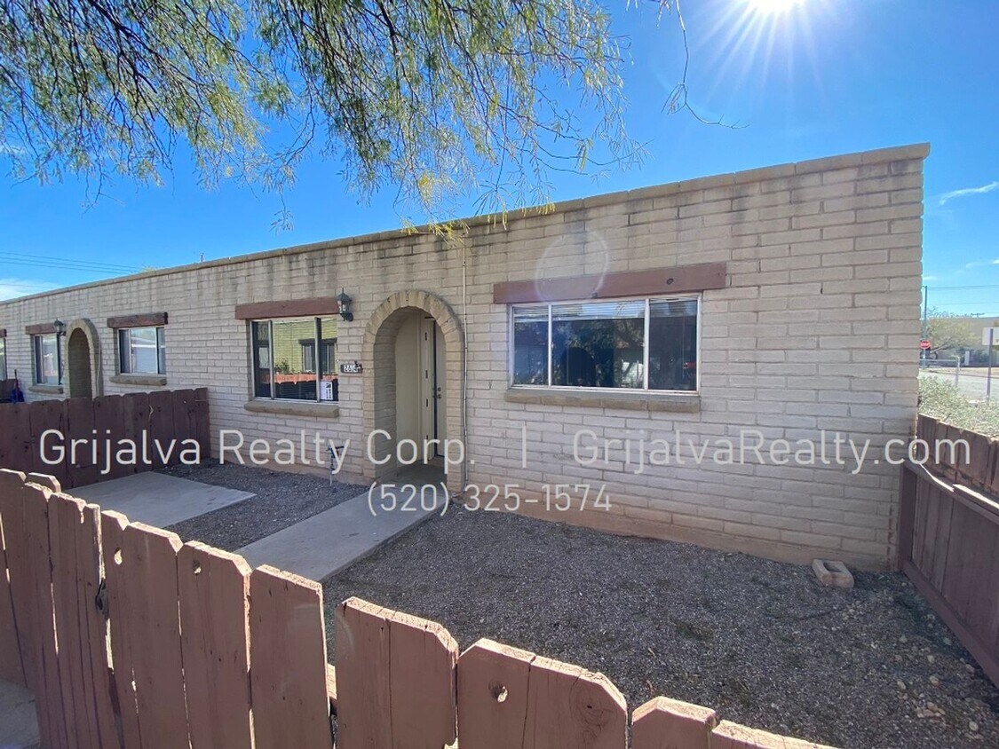 Foto principal - 2614 N Winstel Blvd