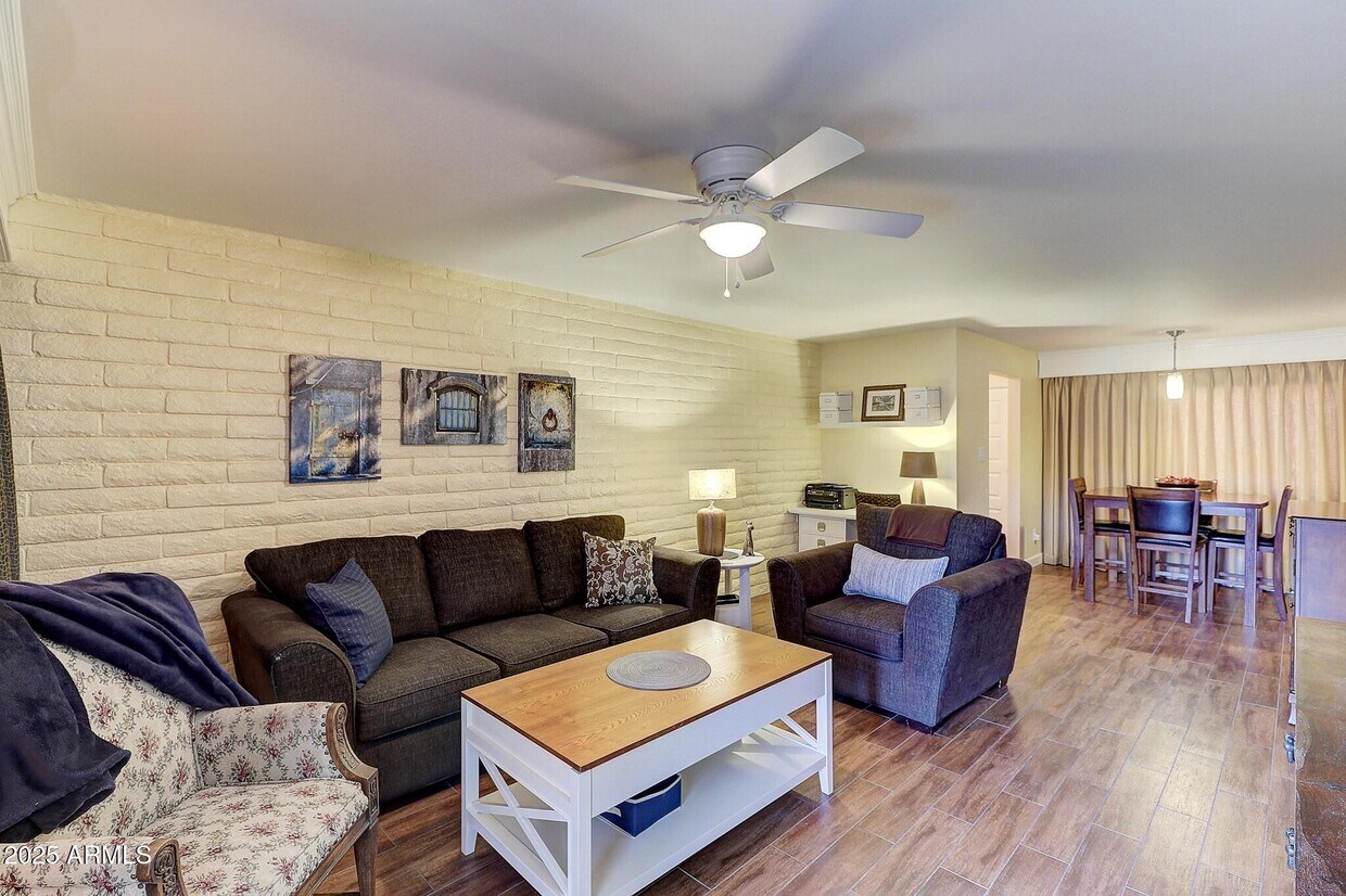 Foto principal - 4354 N 82nd St