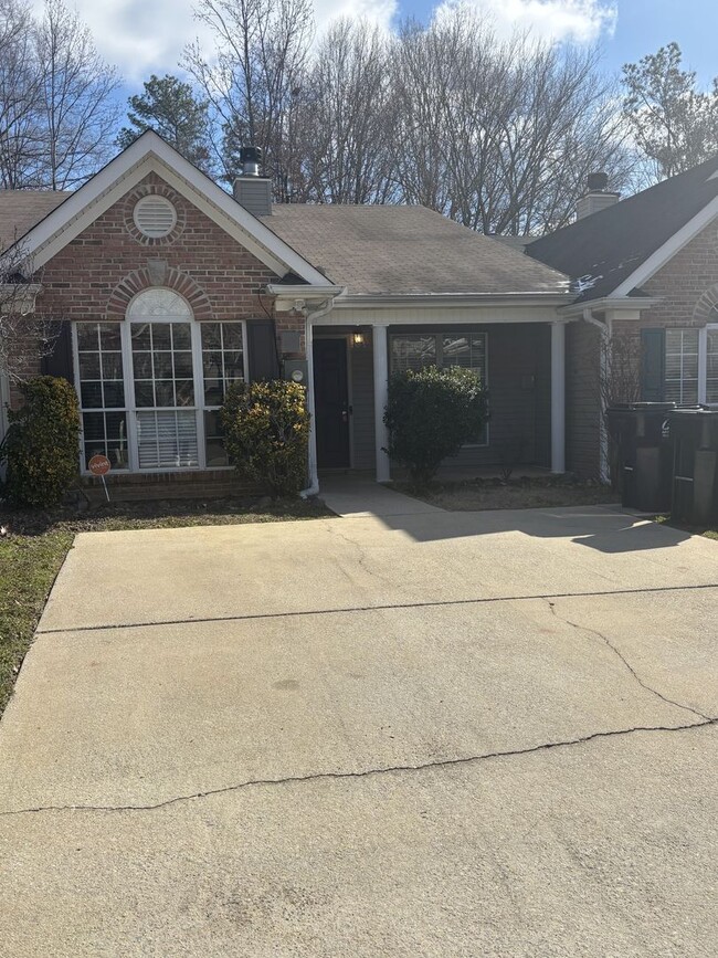 Building Photo - 208 Coales Branch Ln