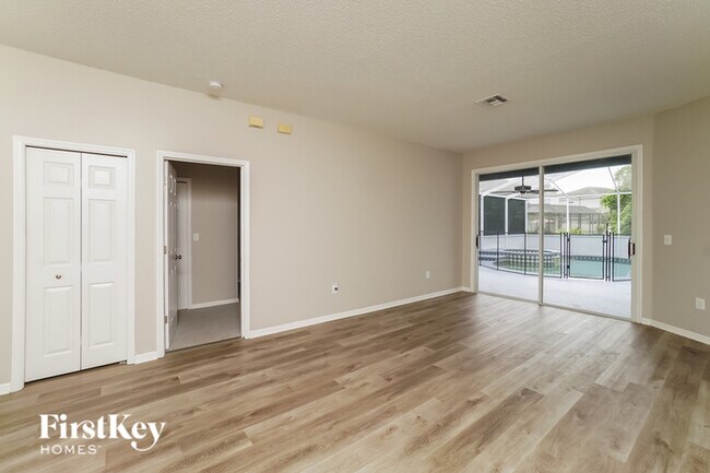 Building Photo - 1239 Caladesi Dr