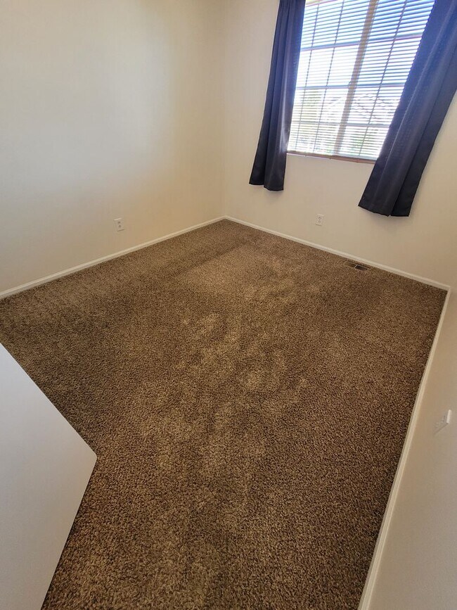 Building Photo - Coming Soon-Updated 3 Bedroom in Millers C...
