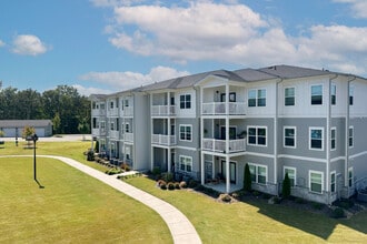 Building Photo - The Caroline