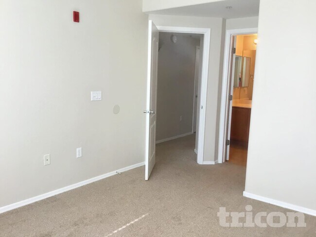 Foto del edificio - 3250 W Greenway Rd