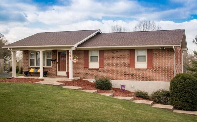 Building Photo - 268 Bellehaven Dr