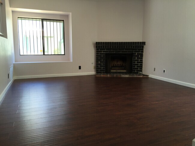 Building Photo - 13514 Francisquito Ave
