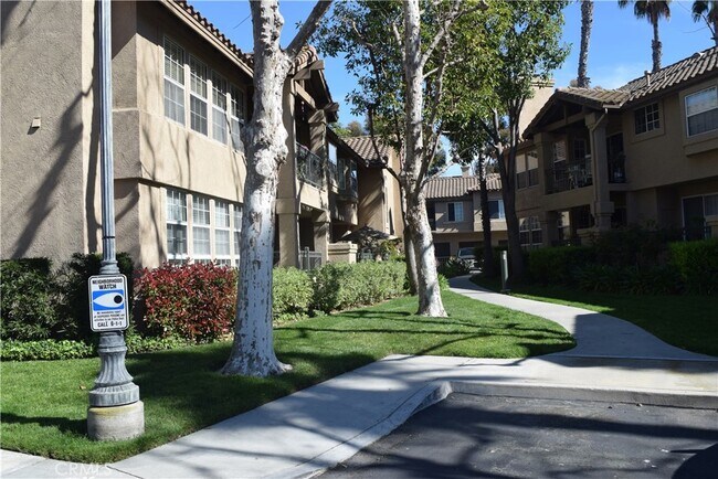 Foto del edificio - 19 Sentinel Pl