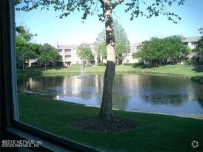 Building Photo - 11 Arbor Club Dr