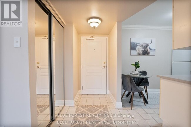 Building Photo - 1275 Bentley Dr