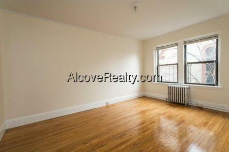 Building Photo - 123 Highland Ave