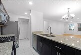 Foto principal - 301 W Goethe St
