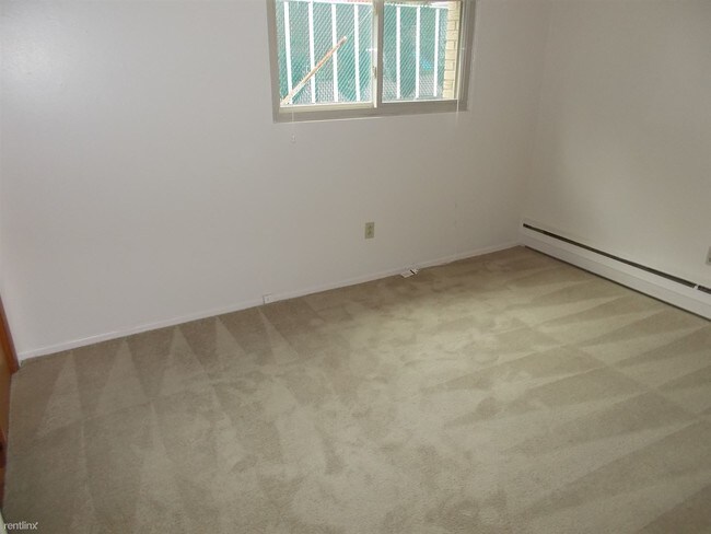 Foto del edificio - 8958 White Oak Ave