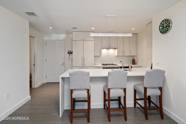 Foto del edificio - 15 Morris Ave