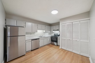 Interior Photo - Valley Square Apartments