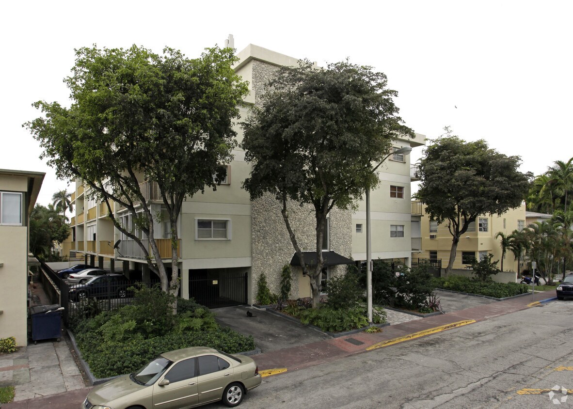 Building Photo - Meridian House