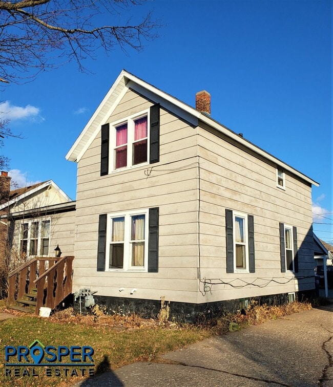 Building Photo - SI731X
