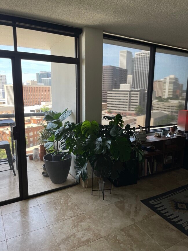 450 W 7th St Unit 1509, Tulsa, OK 74119 Condo for Rent in Tulsa, OK