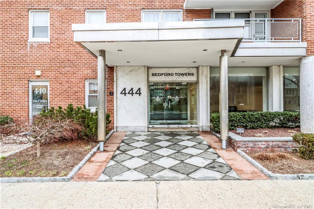 Primary Photo - 444 Bedford St