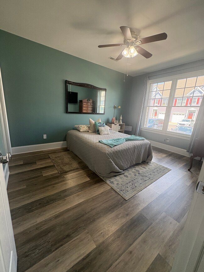 Dormitorio 1 Planta 1 - 18879 Bethpage Dr