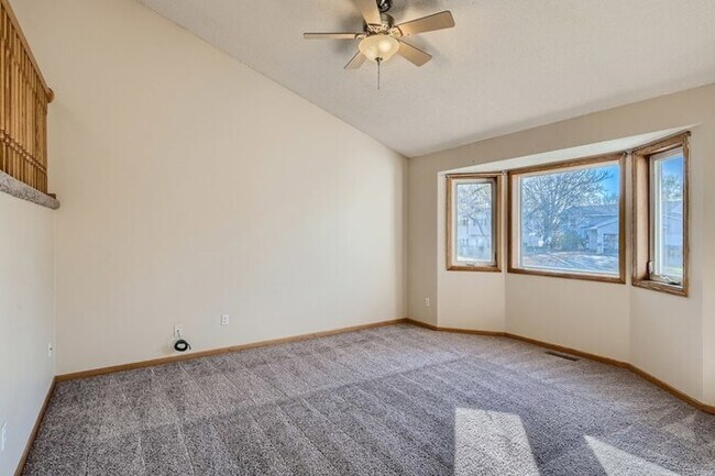 Foto del edificio - 9607 Hallmark Ave S, Cottage Grove, MN, 55016