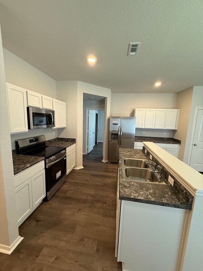 Building Photo - *First 4 Weeks Rent FREE!!* Cozy Three Bedroom | Two Bath Home in Cabot