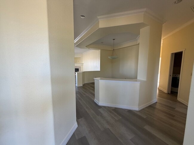Foto del edificio - 1041 Turnberry Dr