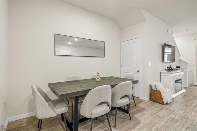 Building Photo - 2952 Suncoast Blend Dr