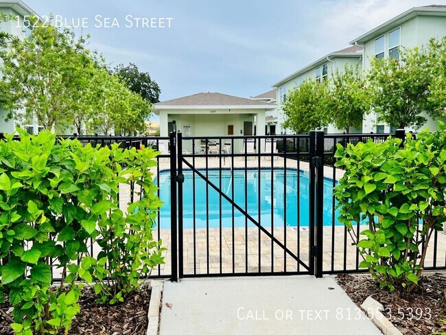 Foto del edificio - 1522 Blue Sea St