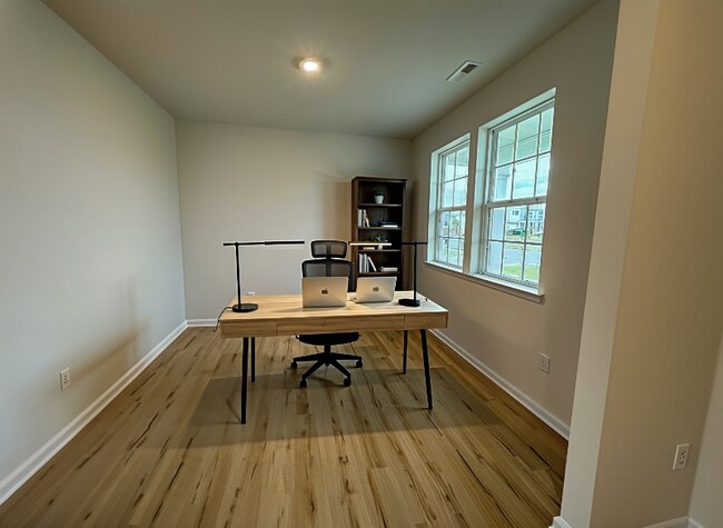 Foto del edificio - 212 Daytona Rd