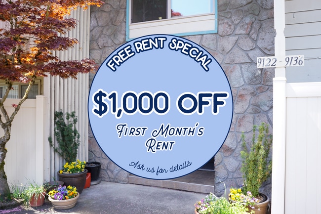 HUGE SAVINGS! Spacious Top Flr 2Bdr Flat, W/D Hk-Up, D/W, Tons of Storage, Balcony! - HUGE SAVINGS! Spacious Top Flr 2Bdr Flat, W/D Hk-Up, D/W, Tons of Storage, Balcony! Apartment