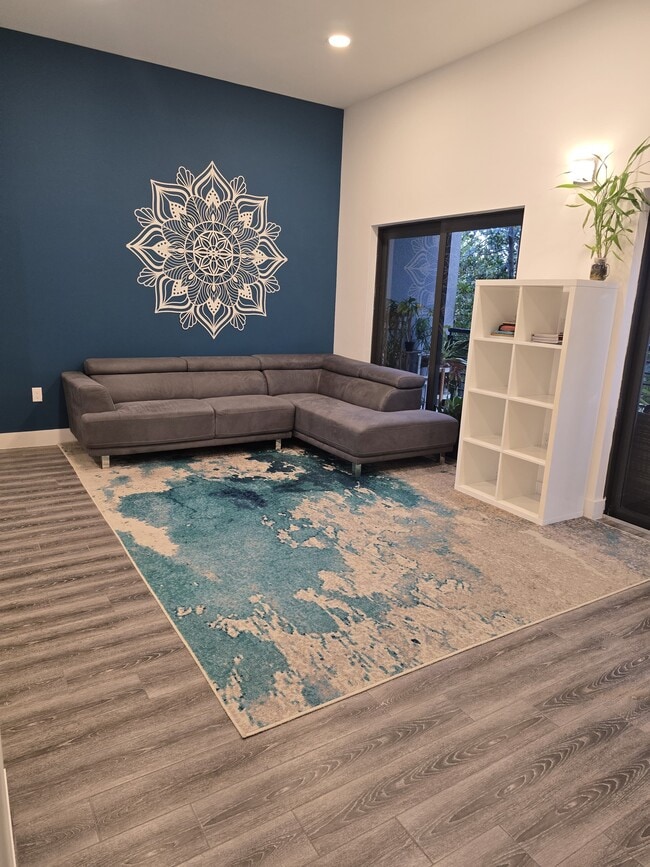 Photo - 478 SE 1st Cir Townhome