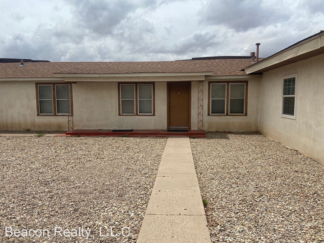 Primary Photo - 2 br, 2 bath House - 1520 S Ave O #3
