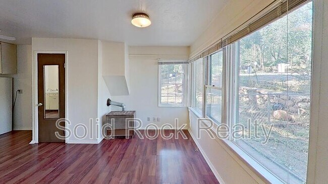 Building Photo - 1803 Cheyenne Blvd