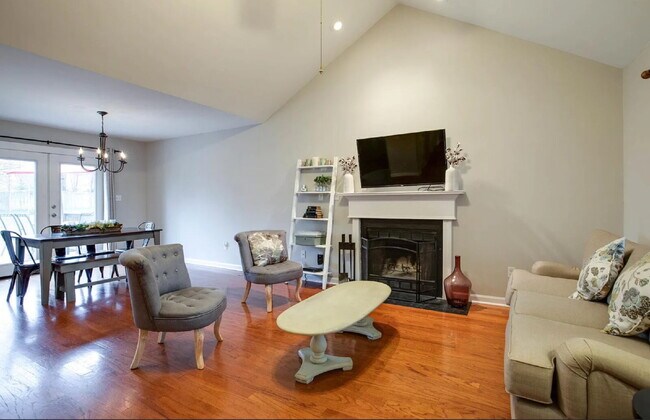 Foto del edificio - 1713 Greenwood Ave