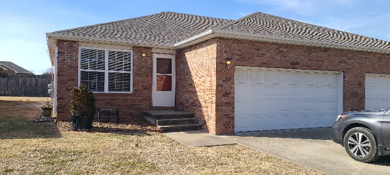 Foto principal - 1515 Canton Ave