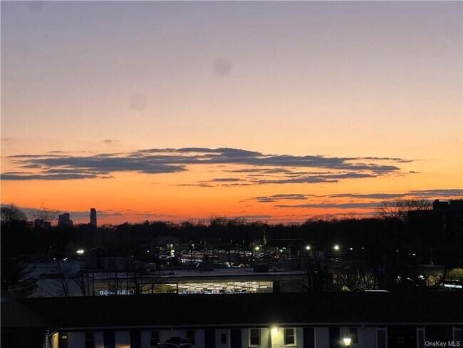 Foto del edificio - 953 W Boston Post Rd